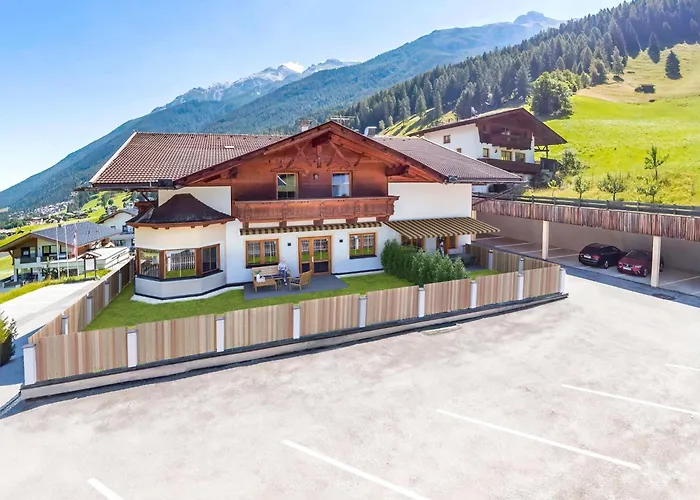 Apartment In Neustift Near Lift *